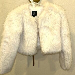 Art Class white fur girls shrug/ jacket M(8)